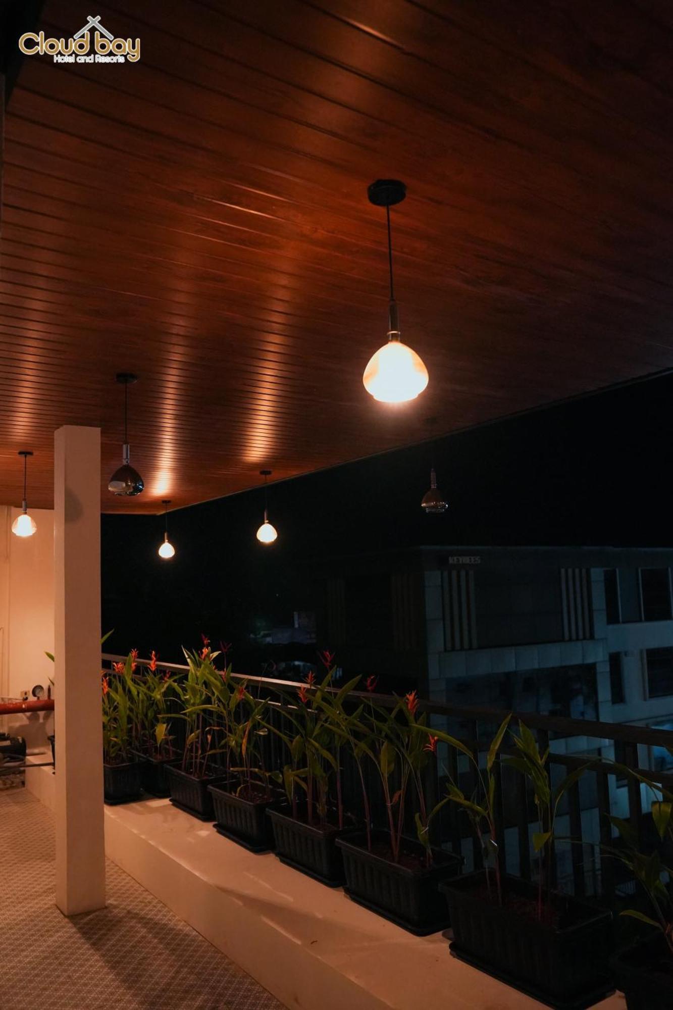 Hotel Cloud Bay Manjeri المظهر الخارجي الصورة